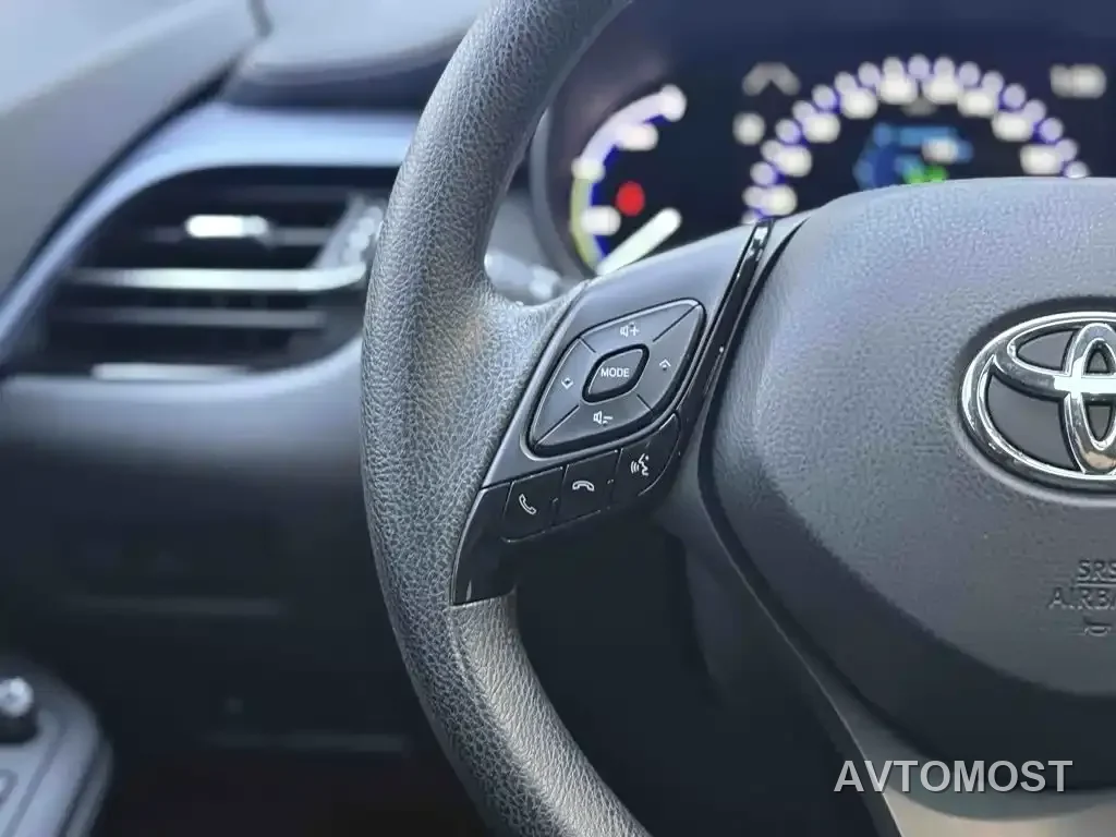 Toyota IZOA 2023 Hybrid 2.0L Yi-Xiang Edition — фото 16