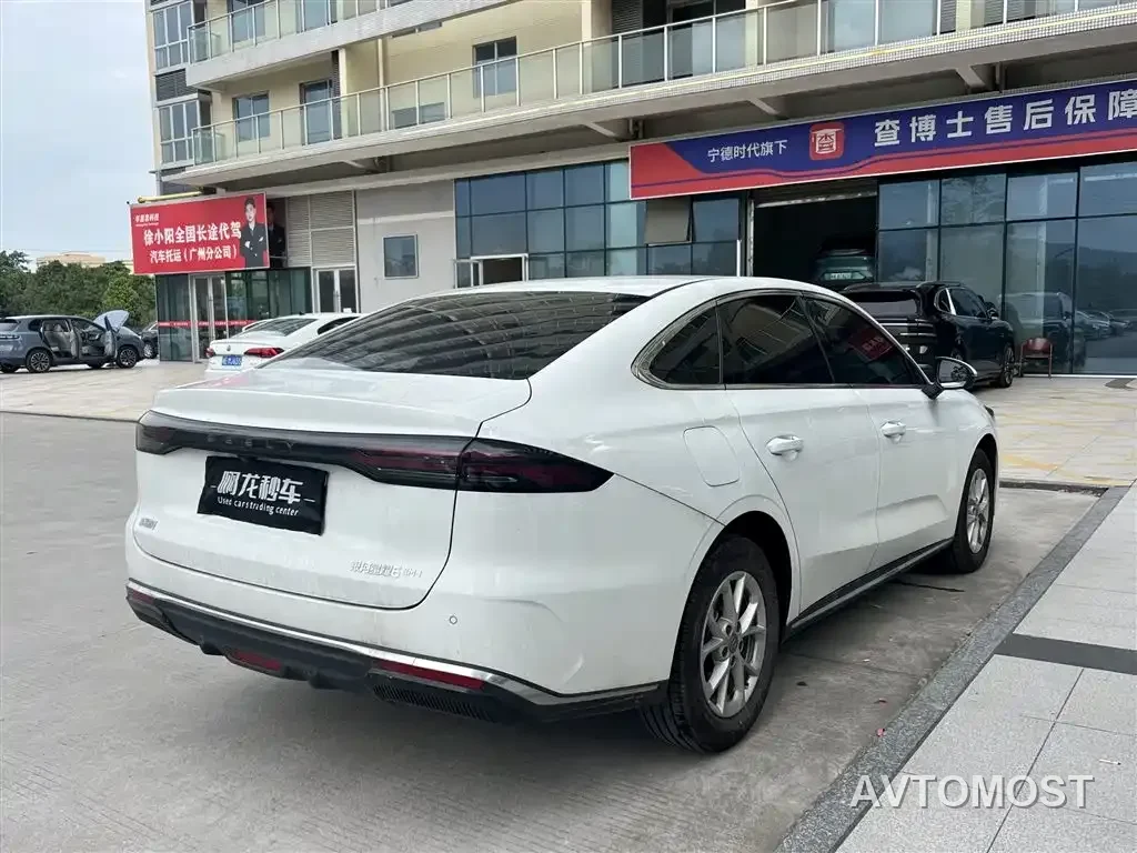 Geely Galaxy Stellar 6 2025 60km Explorer Edition — фото 8