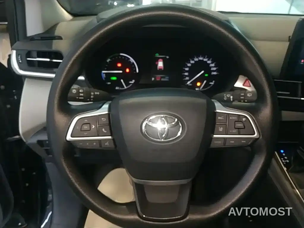 Toyota Granvia 2023 2.5L Hybrid Comfort Edition — фото 7