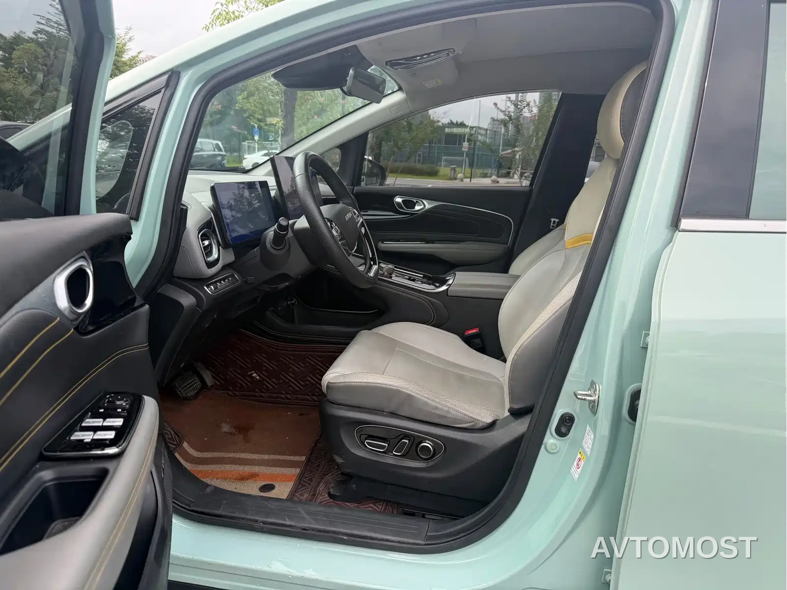 AION V 2022 Model Plus 70 Smart Leader Edition NCM — фото 4