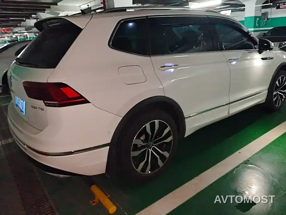Volkswagen Tiguan L PHEV 2021 430PHEV Plug-in Hybrid Flagship — фото 3