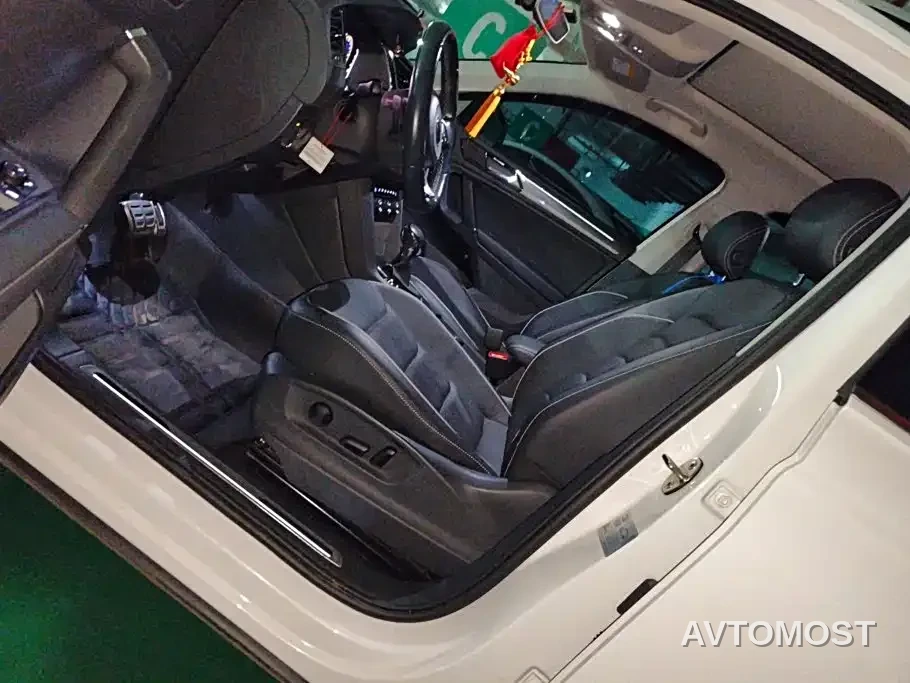 Volkswagen Tiguan L PHEV 2021 430PHEV Plug-in Hybrid Flagship — фото 9