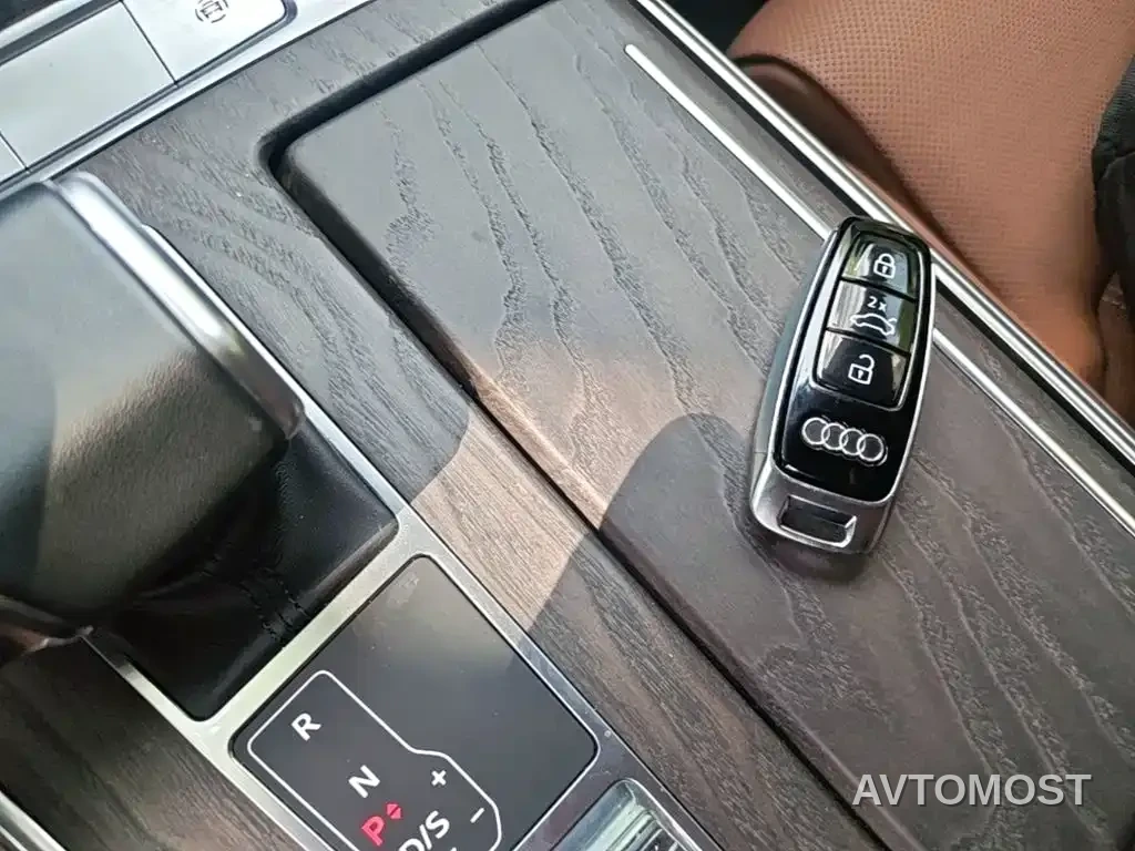 Audi A6L 2023 55 TFSI quattro Exclusive Elegance — фото 9