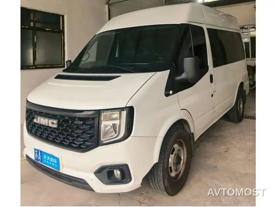 Jiangling JMC Fushun 2023 Model 2.0T Manual Short Wheelbase Medium Roof Commercial Multi-purpose Vehicle 5-seater
