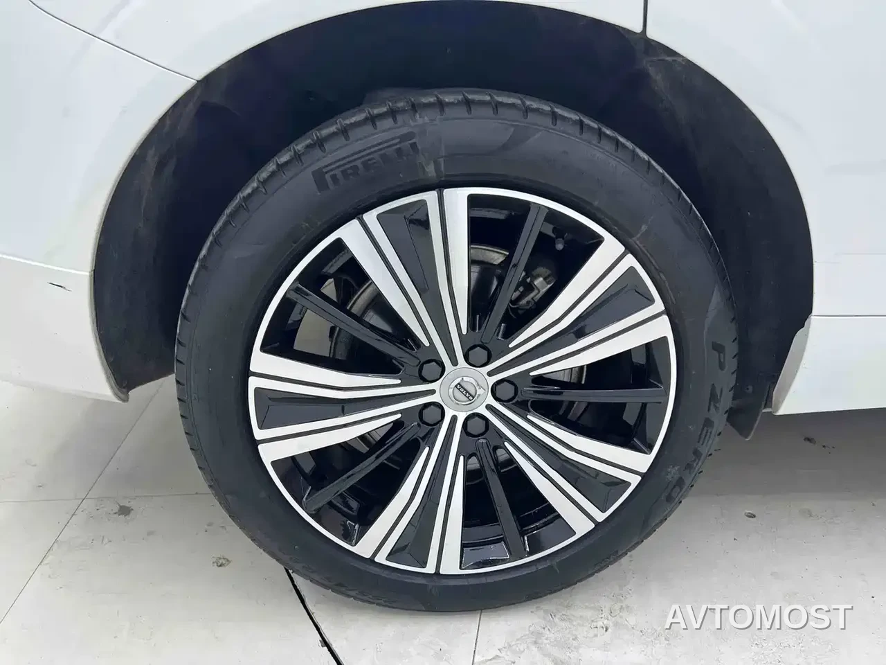 Volvo XC60 Plug-in Hybrid 2022 T8 PHEV AWD Inscription Luxury — фото 14