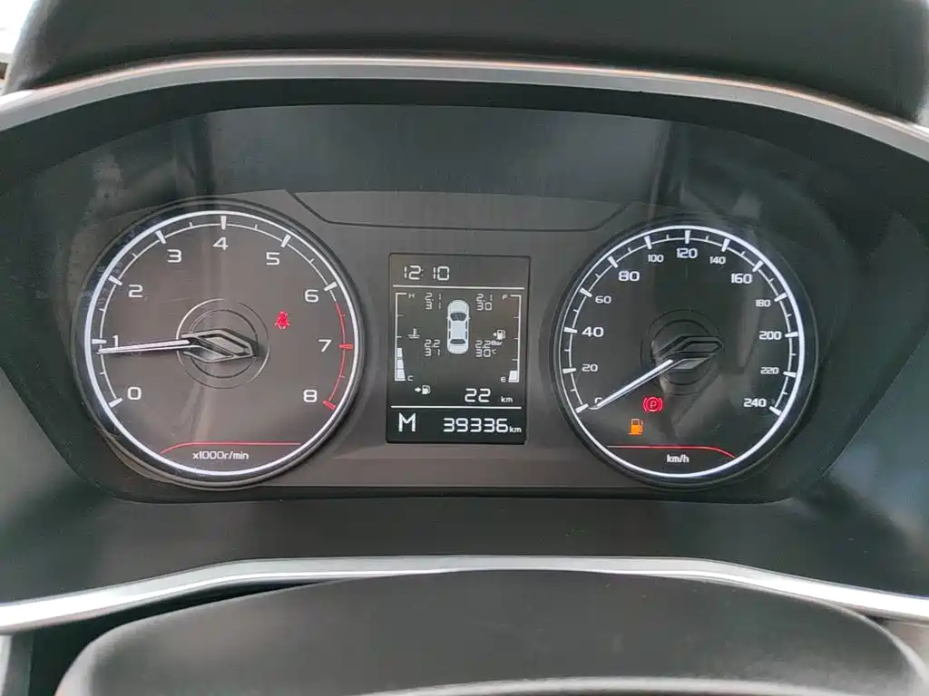 Geely Binyue 2023 Model 1.4T Manual Gold Edition — фото 12