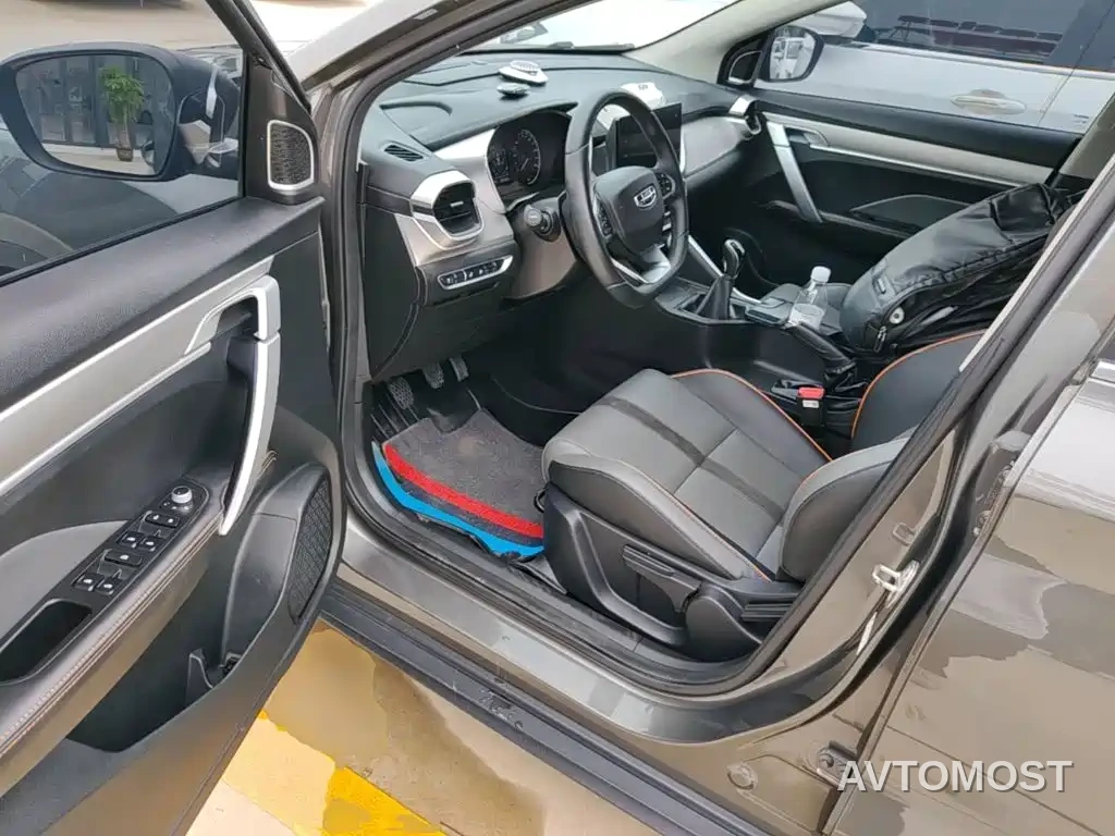 Geely Binyue 2023 Model 1.4T Manual Gold Edition — фото 16