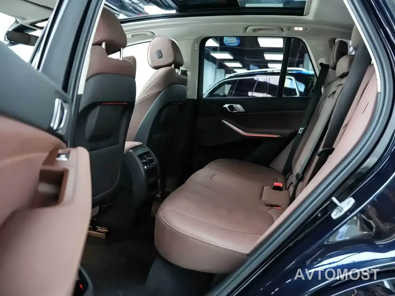 BMW X5 New Energy(Imported) 2020 xDrive45e M Sport Package — фото 12