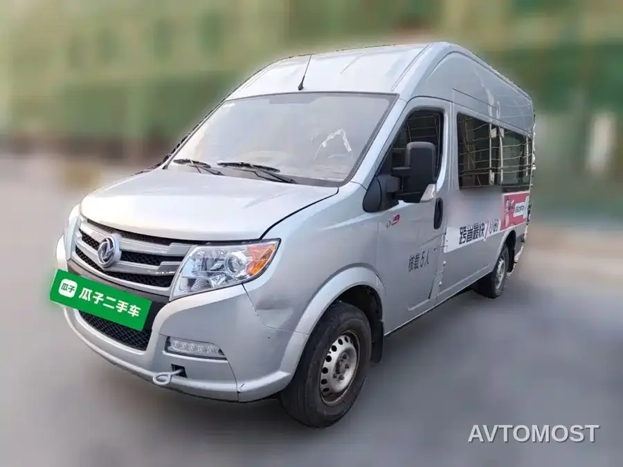 Dongfeng Yufeng 2021 2.0T Power King FWD Logistics Vehicle Long Wheelbase High Roof 6-9 Seats China VI ZD20