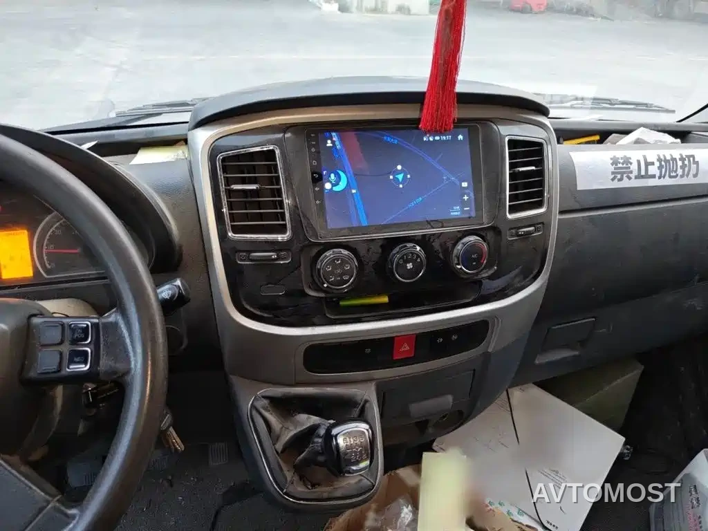 Dongfeng Yufeng 2021 2.0T Power King FWD Logistics Vehicle Long Wheelbase High Roof 6-9 Seats China VI ZD20 — фото 6