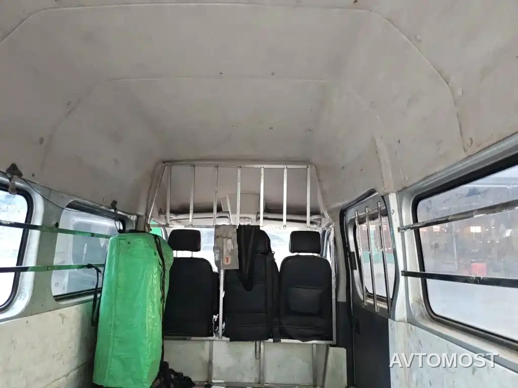 Dongfeng Yufeng 2021 2.0T Power King FWD Logistics Vehicle Long Wheelbase High Roof 6-9 Seats China VI ZD20 — фото 9