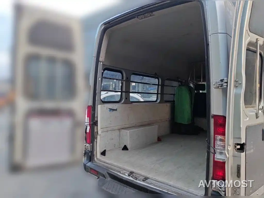 Dongfeng Yufeng 2021 2.0T Power King FWD Logistics Vehicle Long Wheelbase High Roof 6-9 Seats China VI ZD20 — фото 10