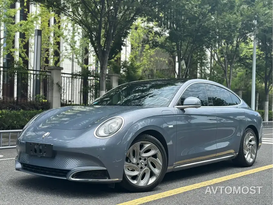 Ora Lightning Cat 2022 555km Premium Edition