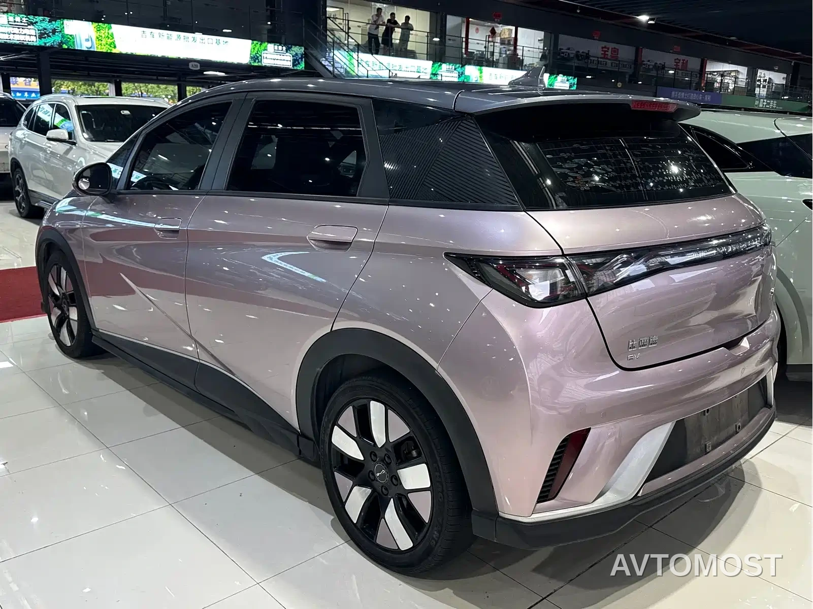 BYD Dolphin 2021 401km Knight Edition — фото 9