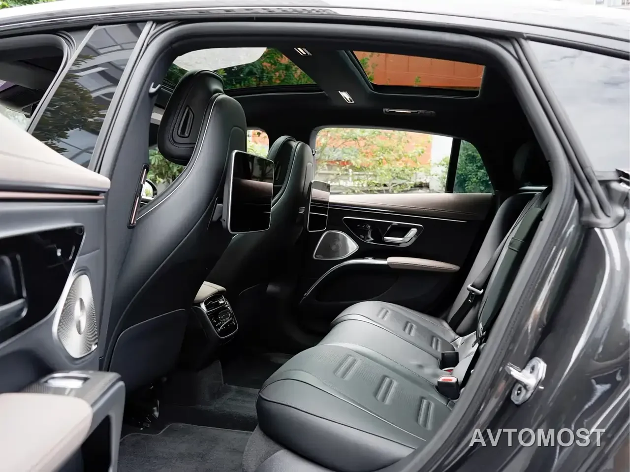 Mercedes-Benz EQS AMG 2023 AMG EQS 53 4MATIC+ — фото 12