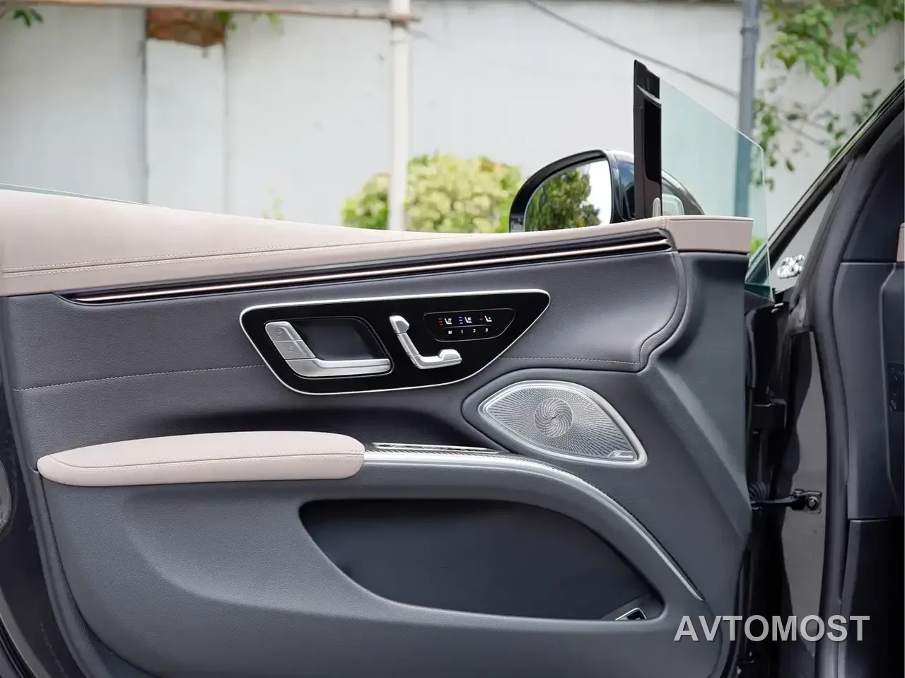 Mercedes-Benz EQS AMG 2023 AMG EQS 53 4MATIC+ — фото 13