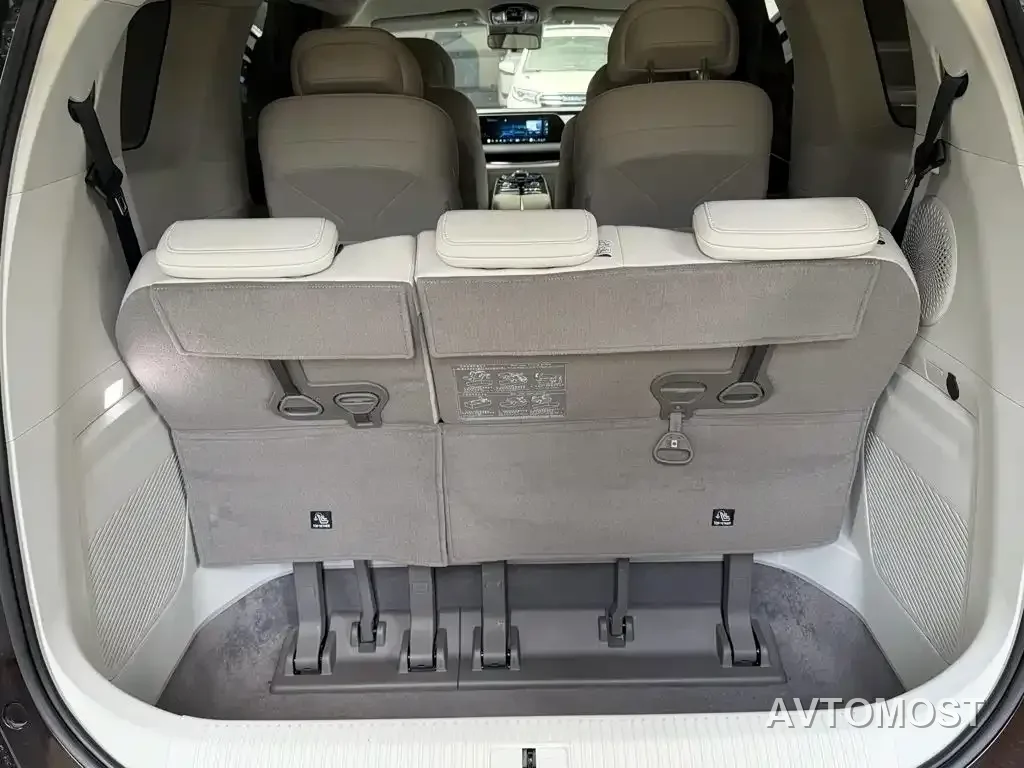 Dongfeng Fengxing Starlight V9 2026 Beyond Joy Series 200km Luxury — фото 5