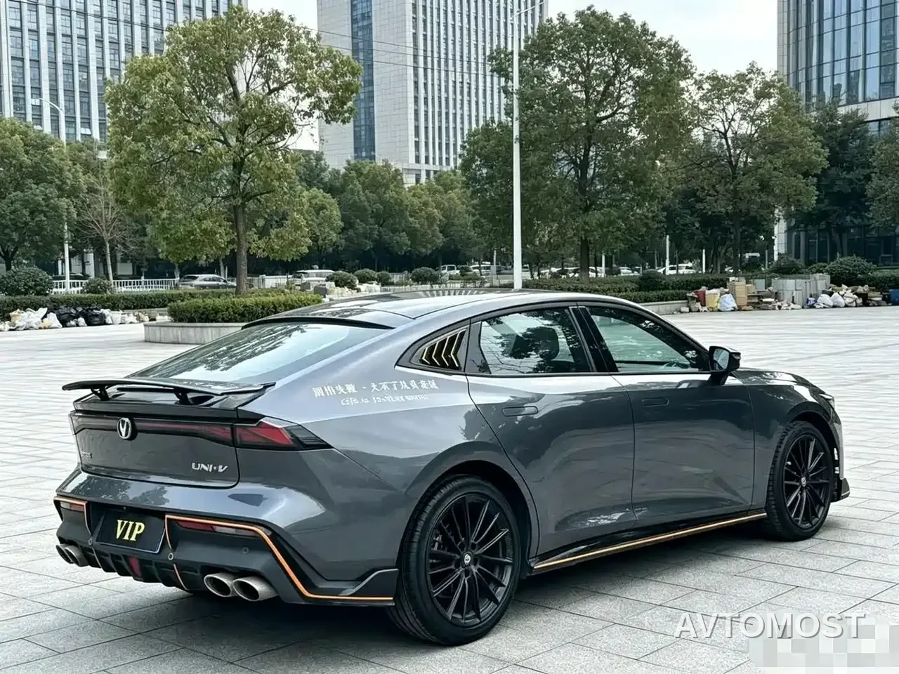 Changan UNI-V 2022 1.5T Sport Edition — фото 5