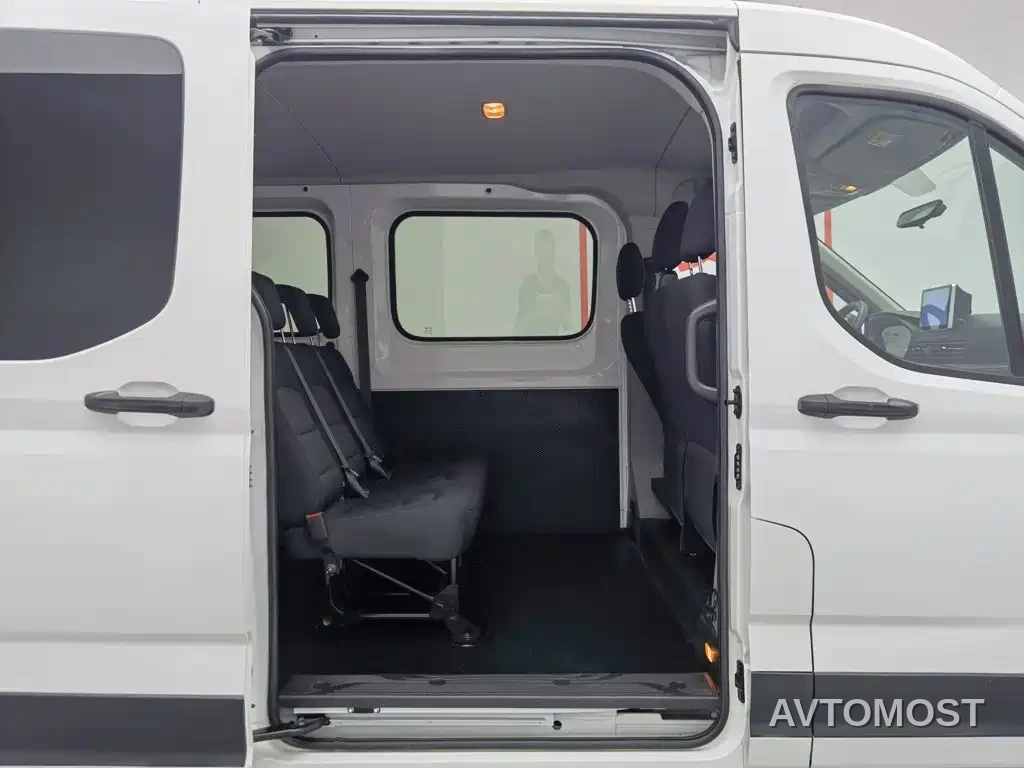 SAIC Maxus Xintu V90 2020 2.0T Manual YunJie Edition FWD Single Rear Tire Short Wheelbase Medium Roof 6-seater — фото 14