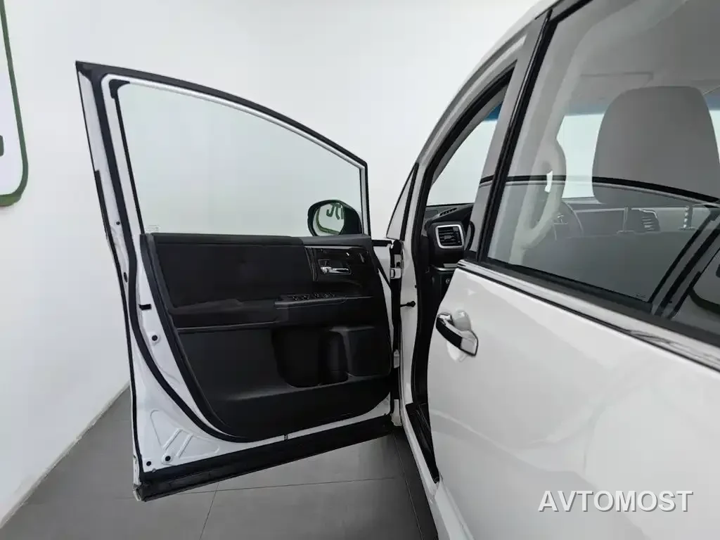 Honda Odyssey 2021 2.0L Sharp Comfort Edition — фото 7