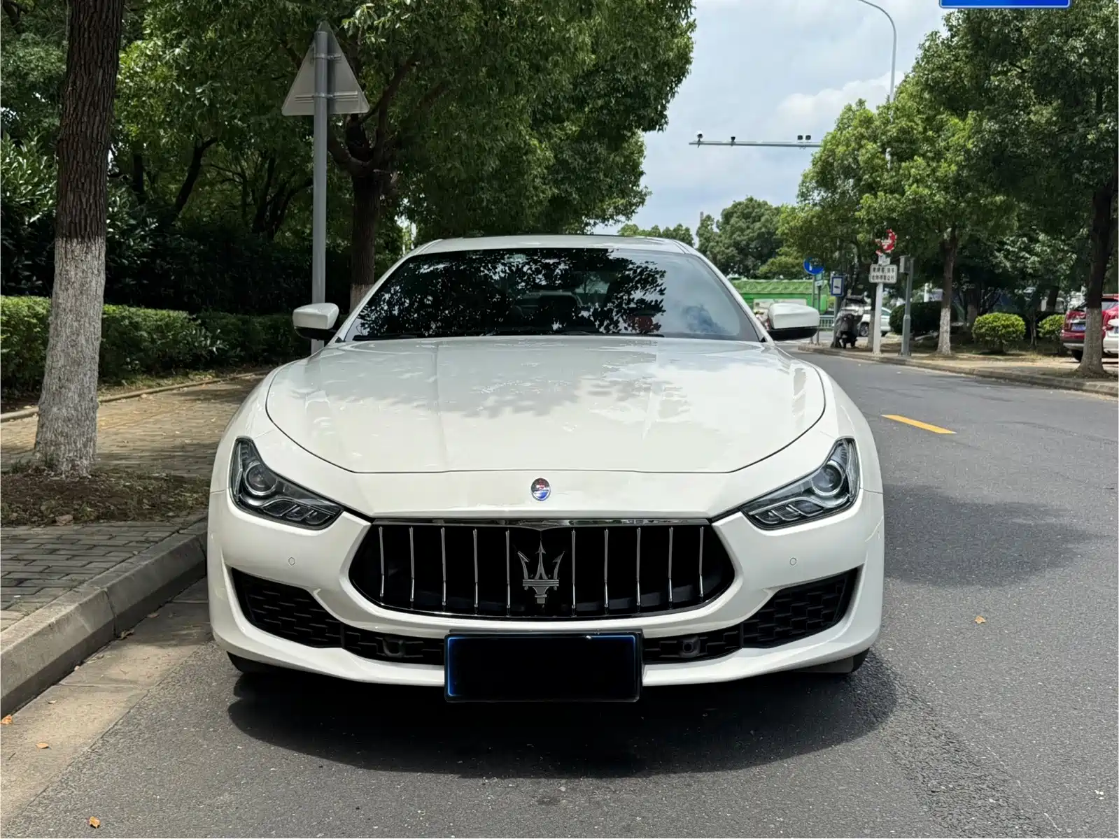 Maserati Ghibli 2021 2.0T Edge Edition — фото 2