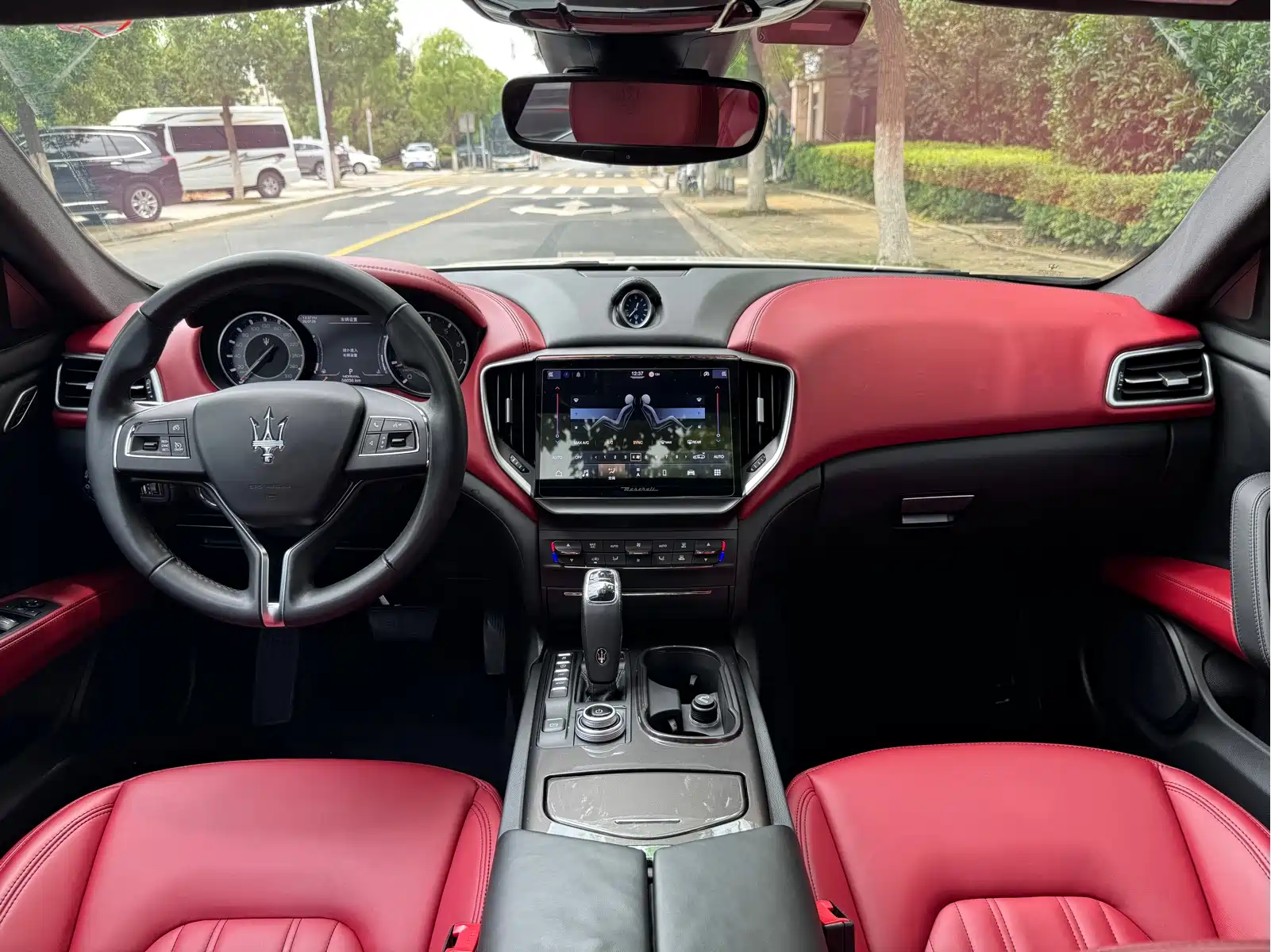 Maserati Ghibli 2021 2.0T Edge Edition — фото 15