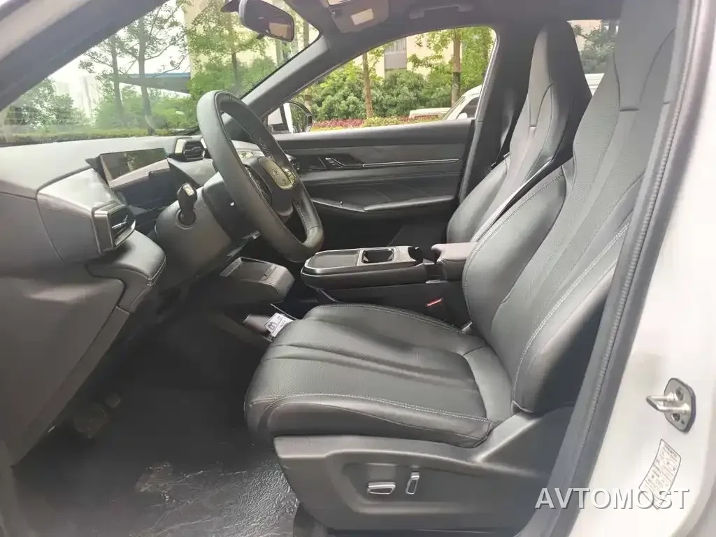 Dongfeng Fengshen L7 2025 Model 518 Premium Champion Edition — фото 8