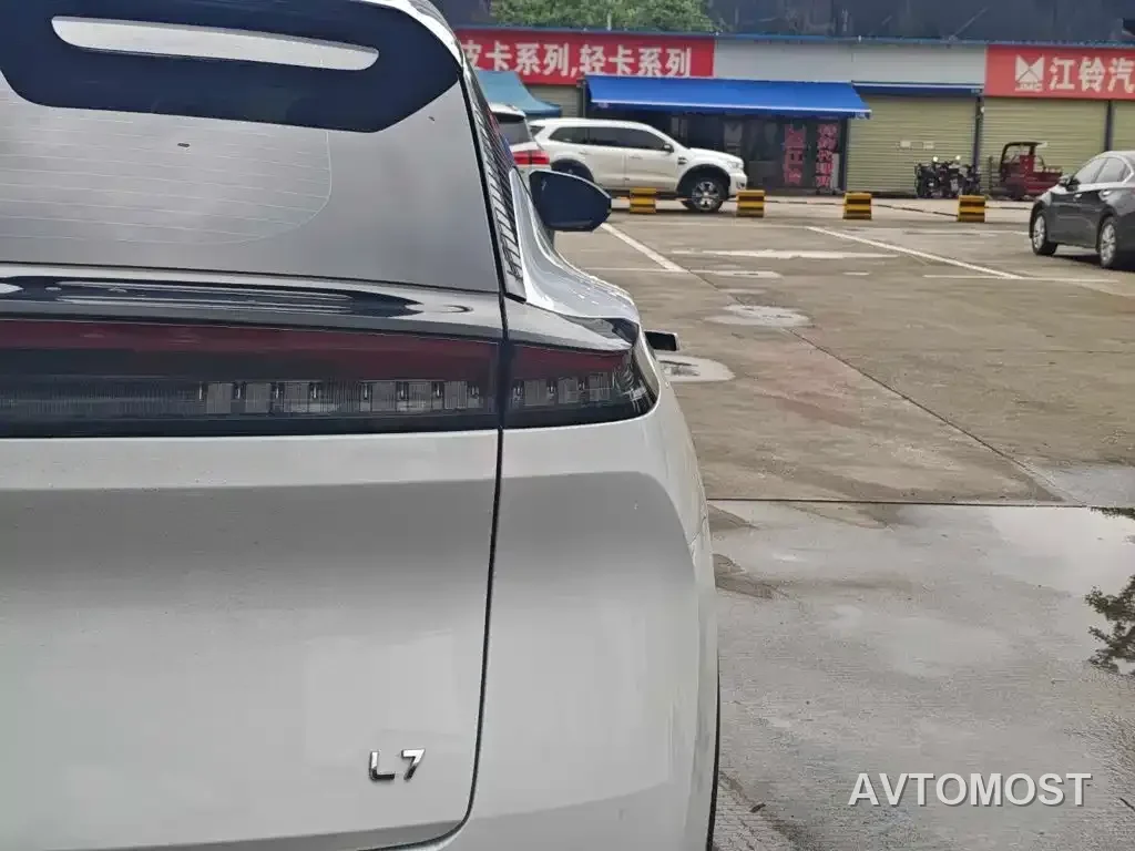 Dongfeng Fengshen L7 2025 Model 518 Premium Champion Edition — фото 11