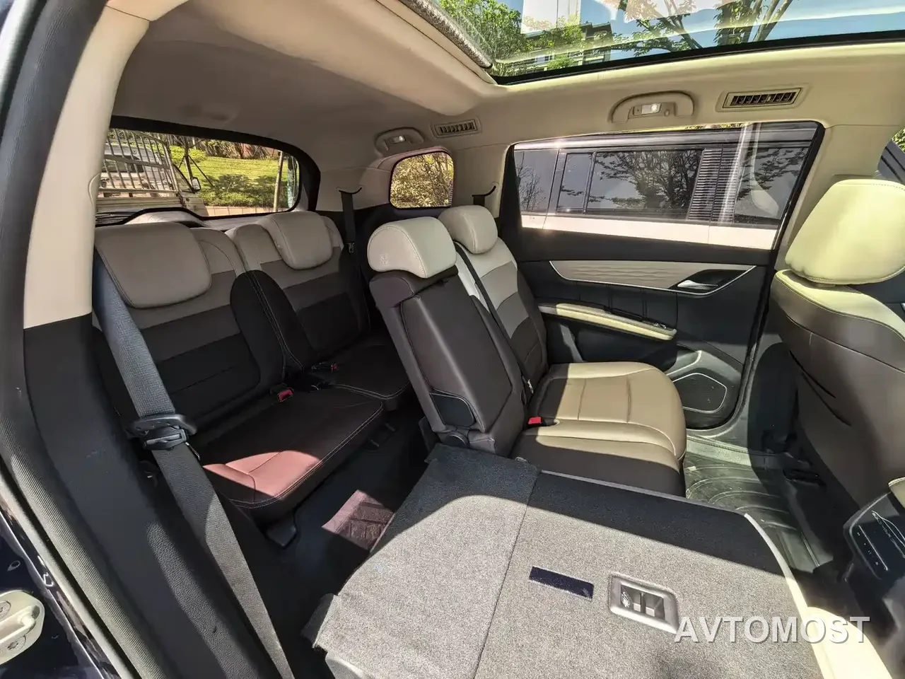 BYD Song MAX New Energy 2022 DM-i 105KM Flagship Model — фото 18