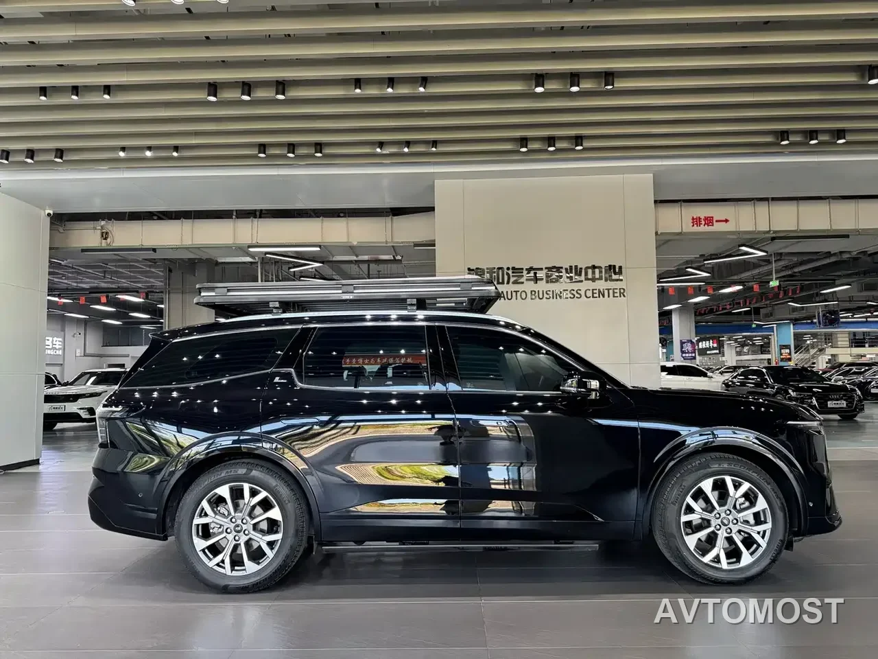 Ford Edge 2023 Edge L 2.0T EcoBoost E Hybrid AWD 7-Seater Premium — фото 1