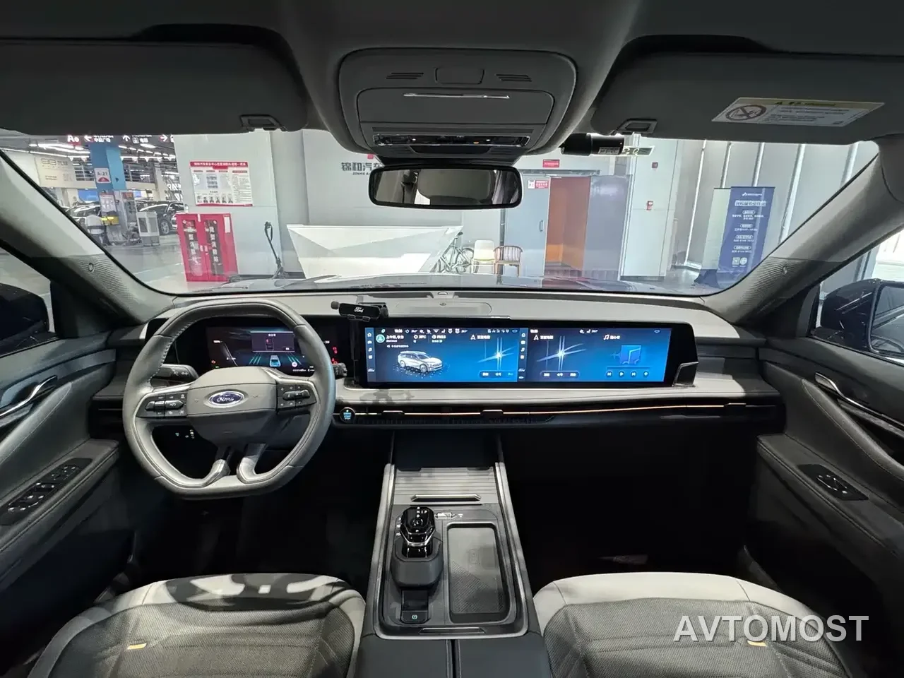 Ford Edge 2023 Edge L 2.0T EcoBoost E Hybrid AWD 7-Seater Premium — фото 9
