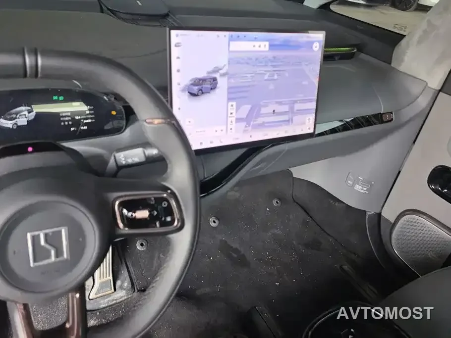 Zeekr MIX 2025 Long Range Intelligent Driving Edition — фото 10