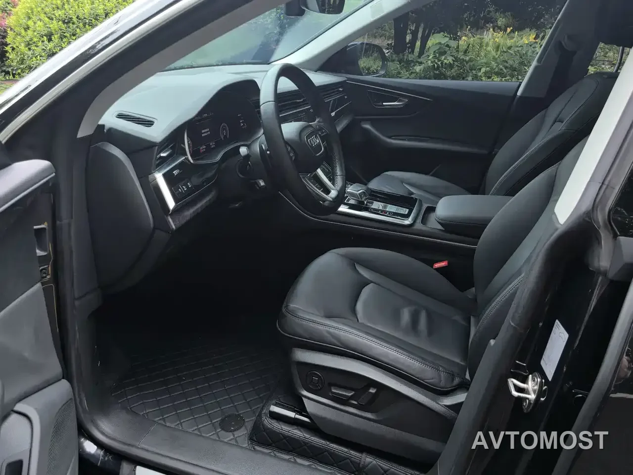 Audi Q8 2021 Model 55 TFSI Luxury Dynamic — фото 7