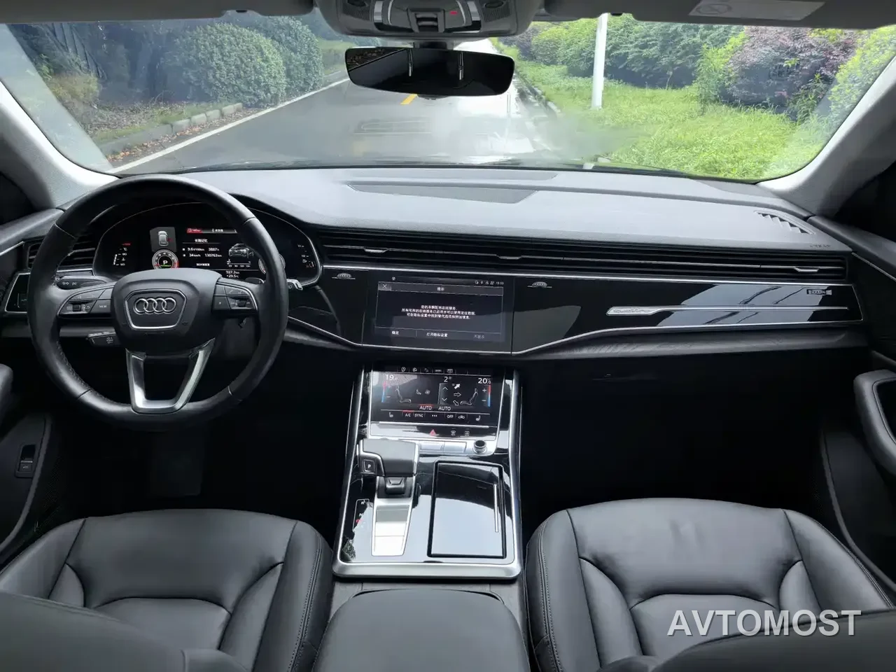 Audi Q8 2021 Model 55 TFSI Luxury Dynamic — фото 11