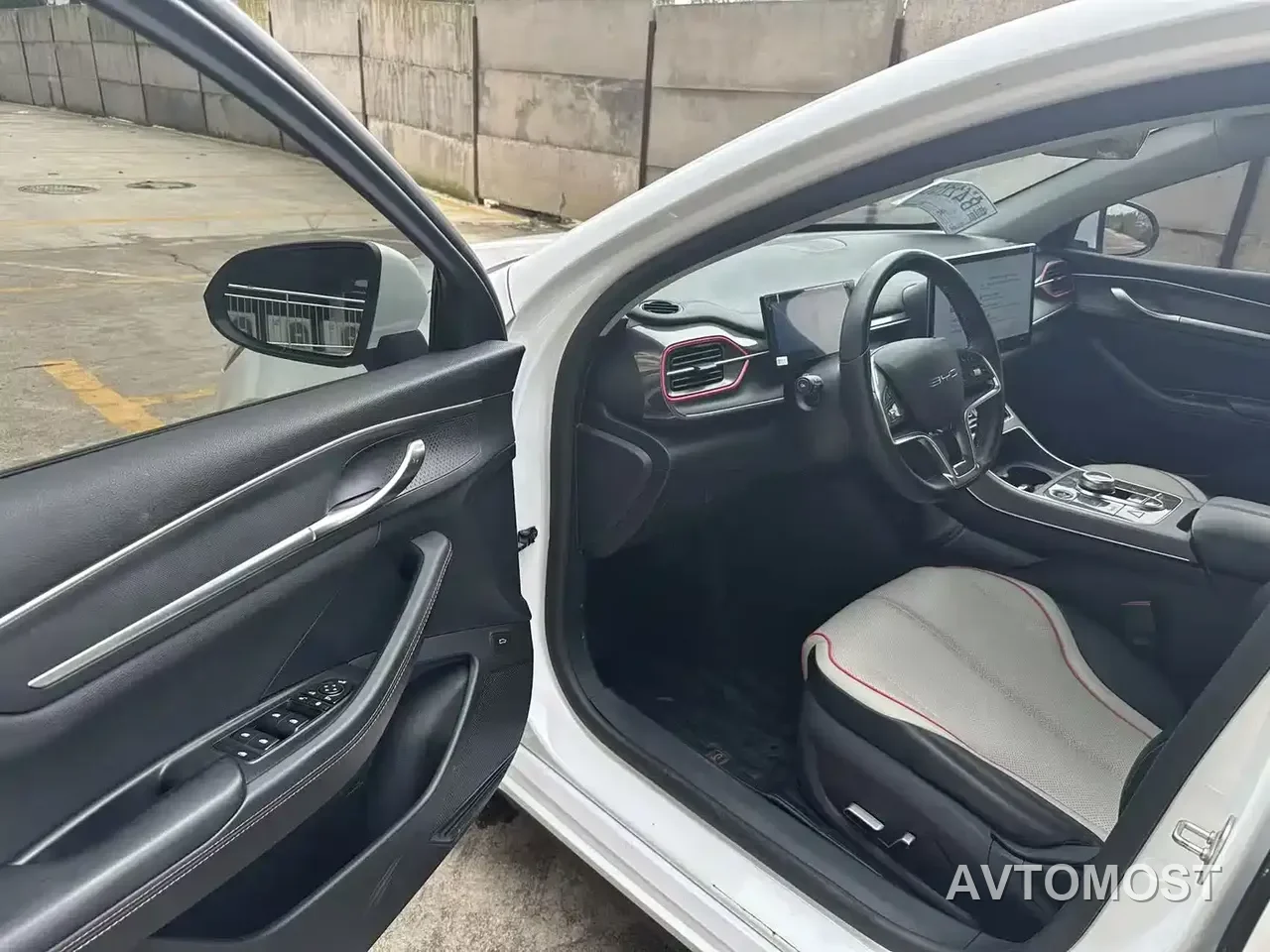 BYD Destroyer 05 2022 DM-i 55KM Premium — фото 12