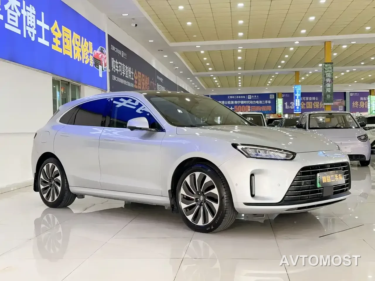 AITO M5 2022 Extended Range AWD Ultimate Edition — фото 8