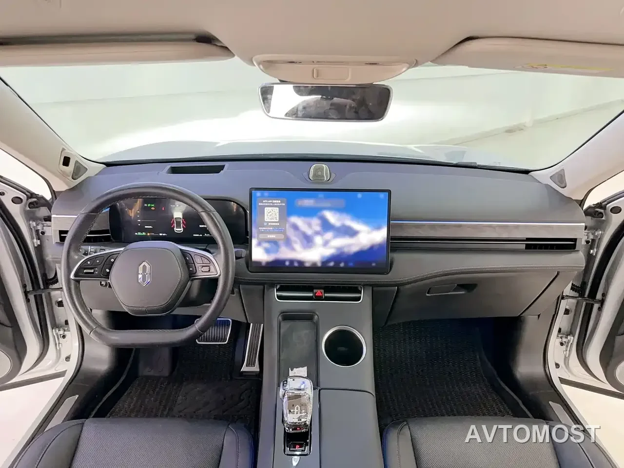 AITO M5 2022 Extended Range AWD Ultimate Edition — фото 5