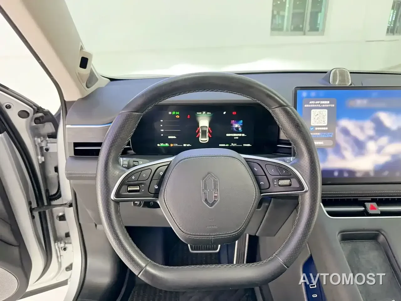 AITO M5 2022 Extended Range AWD Ultimate Edition — фото 7