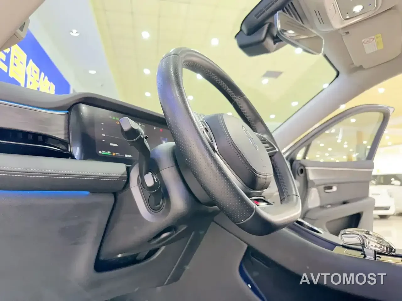 AITO M5 2022 Extended Range AWD Ultimate Edition — фото 16