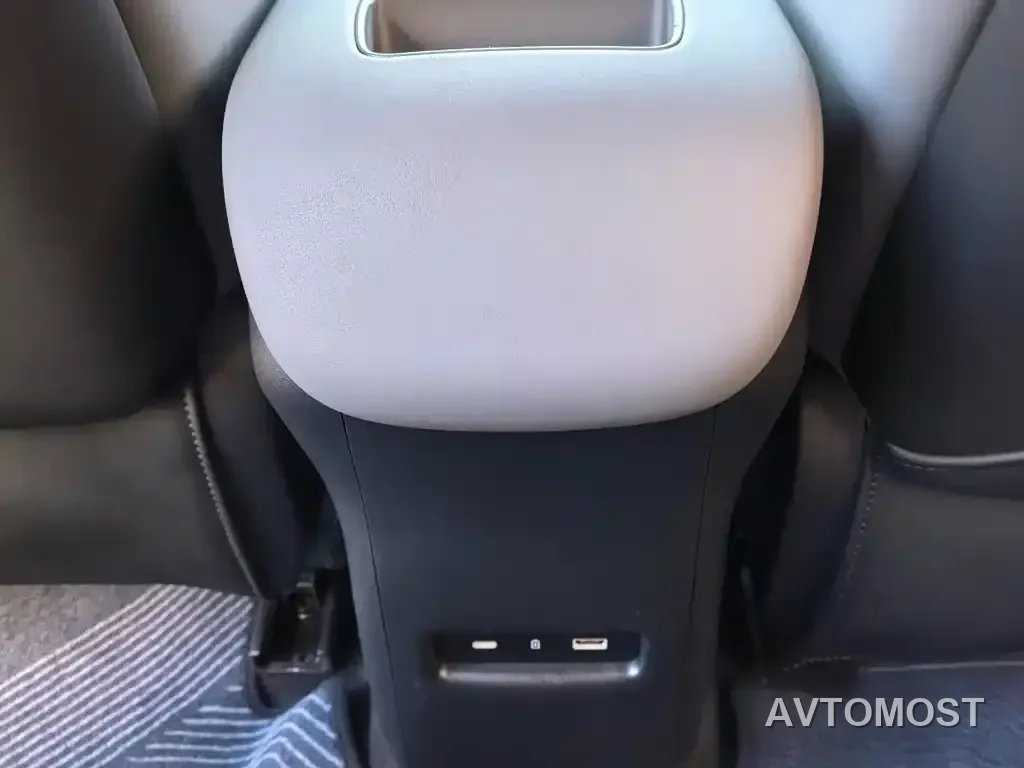 Zeekr X 2023 RWD ME Edition 5-seater — фото 8