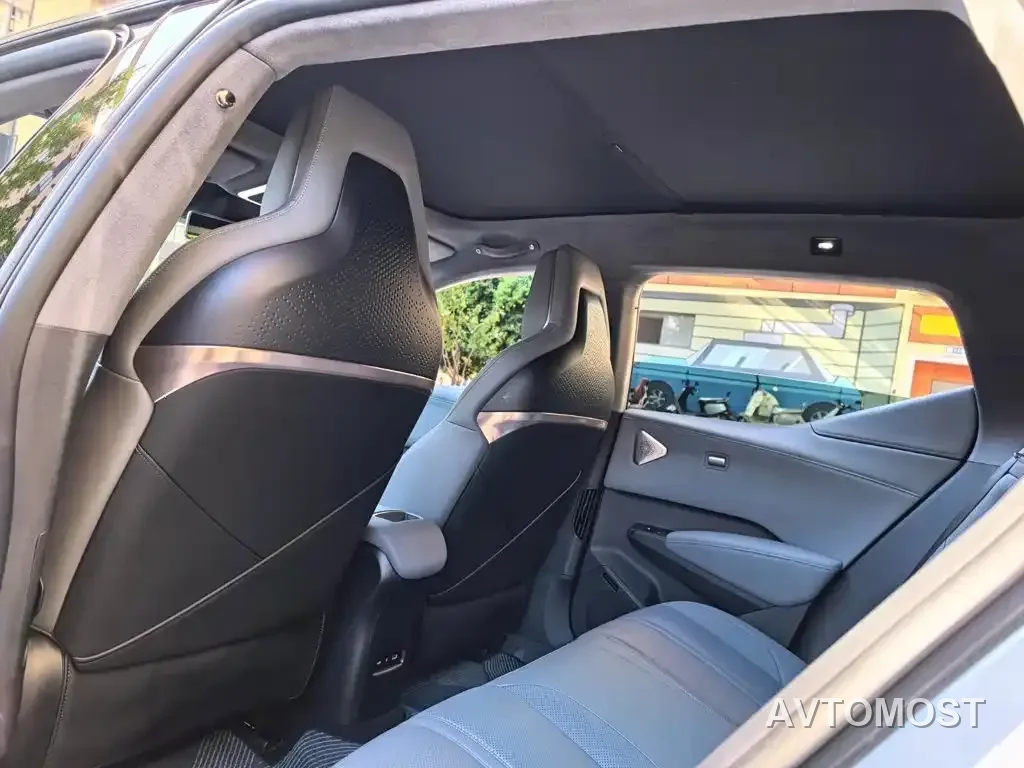 Zeekr X 2023 RWD ME Edition 5-seater — фото 10