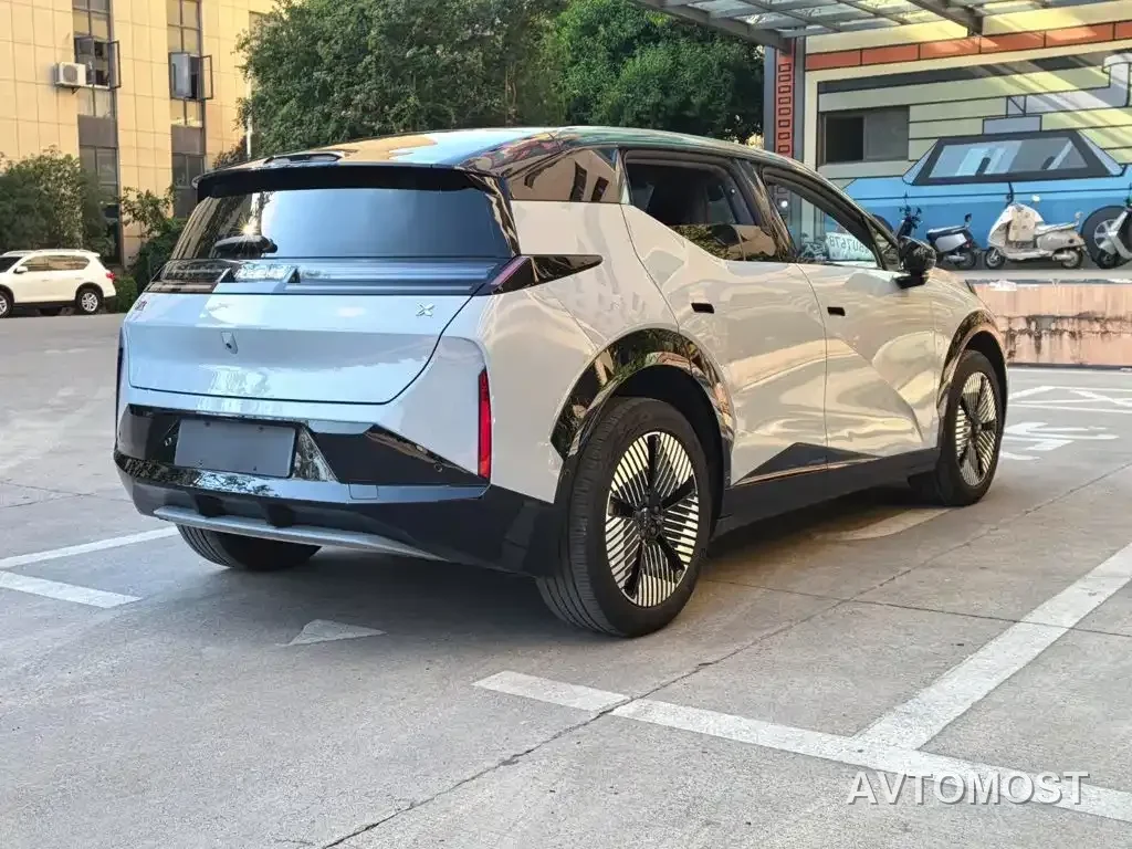 Zeekr X 2023 RWD ME Edition 5-seater — фото 13