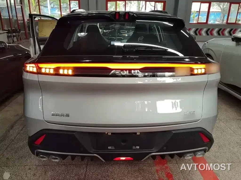 Dongfeng Aeolus Haohan 2023 DH-i 1.5T Premium Edition — фото 6