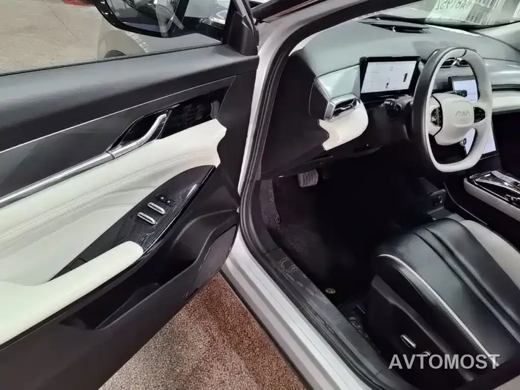 Dongfeng Aeolus Haohan 2023 DH-i 1.5T Premium Edition — фото 13