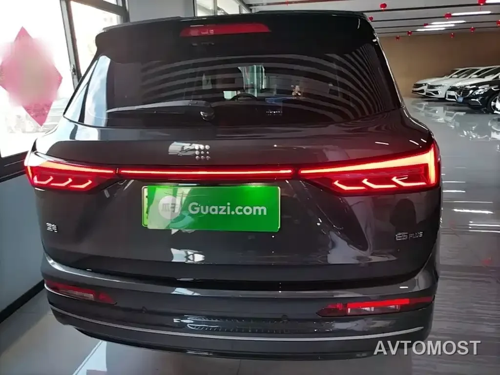 Landian E5 PLUS 2026 165km Long Range First Edition Ultra 7-Seater — фото 5