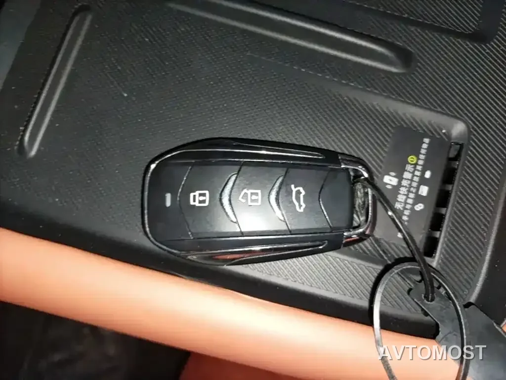 Landian E5 PLUS 2026 165km Long Range First Edition Ultra 7-Seater — фото 8