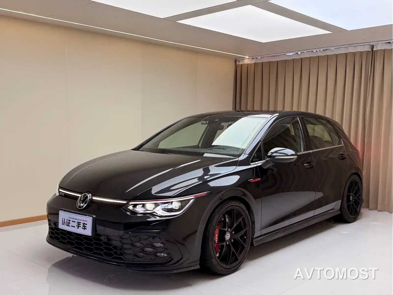 Volkswagen Golf GTI 2021 380TSI DSG GTI — фото 1