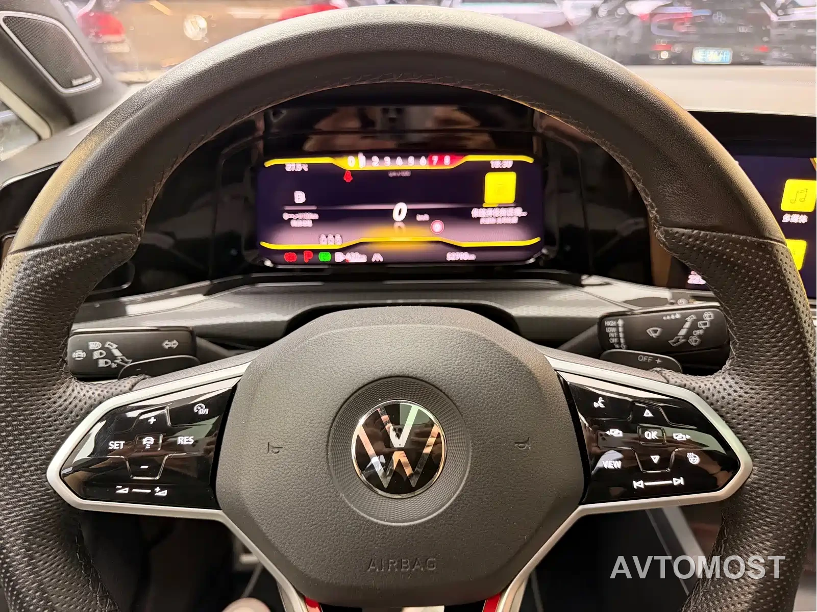 Volkswagen Golf GTI 2021 380TSI DSG GTI — фото 16