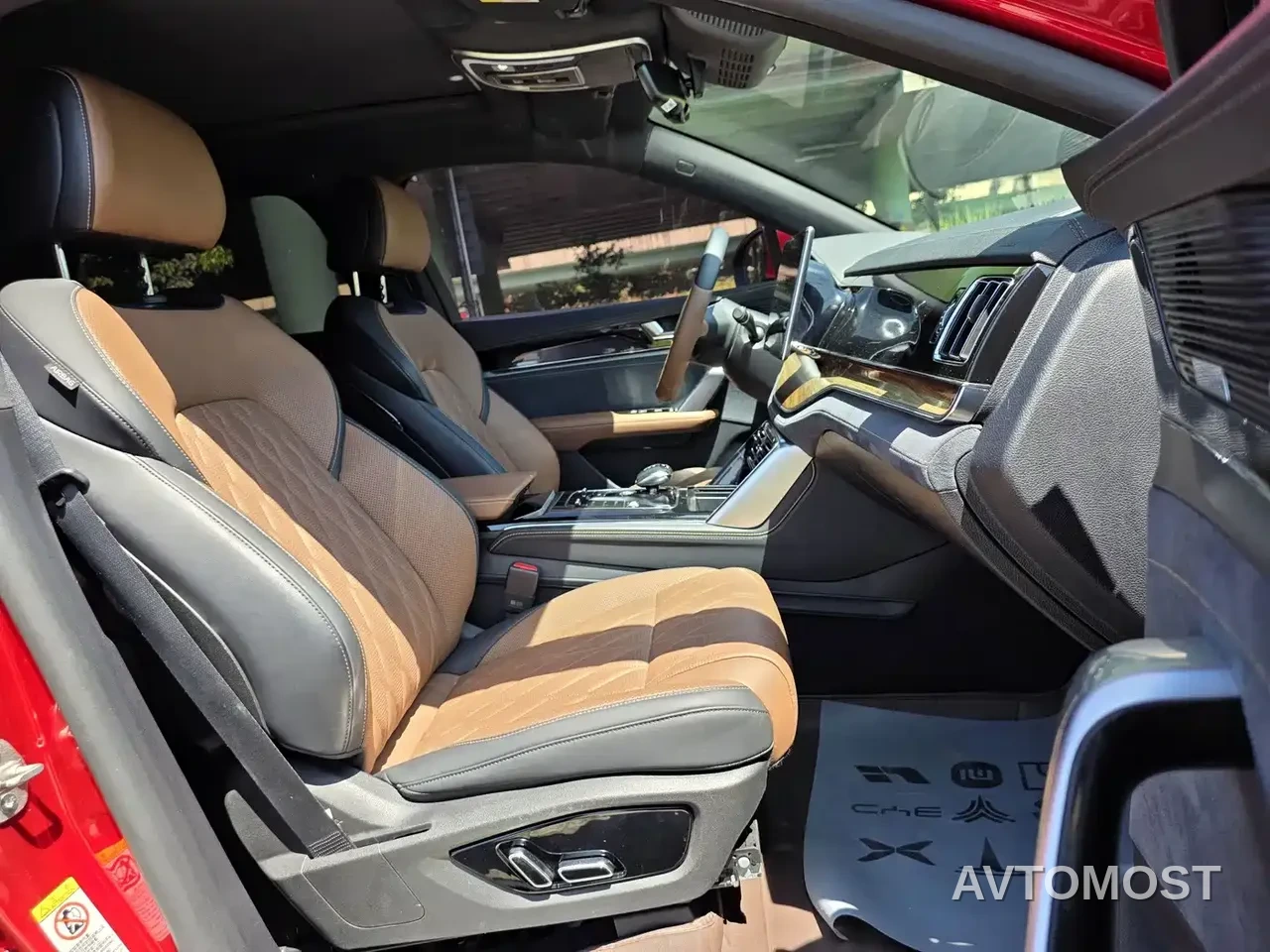 BYD Tang New Energy 2021 DM-i 112KM Premium — фото 16
