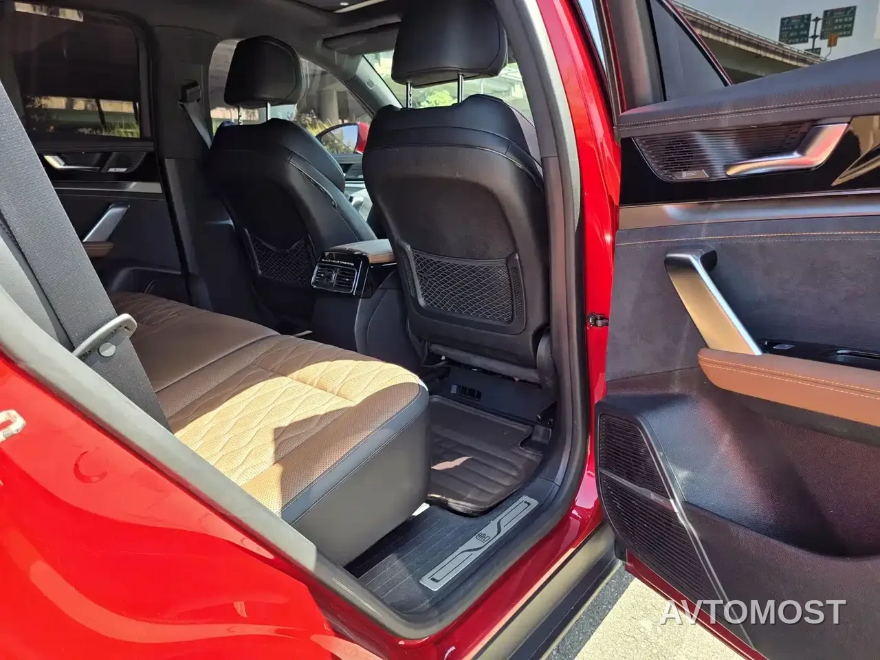 BYD Tang New Energy 2021 DM-i 112KM Premium — фото 17